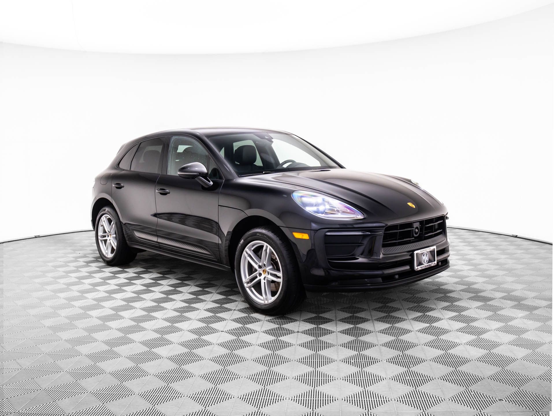 2024 Porsche Macan  photo