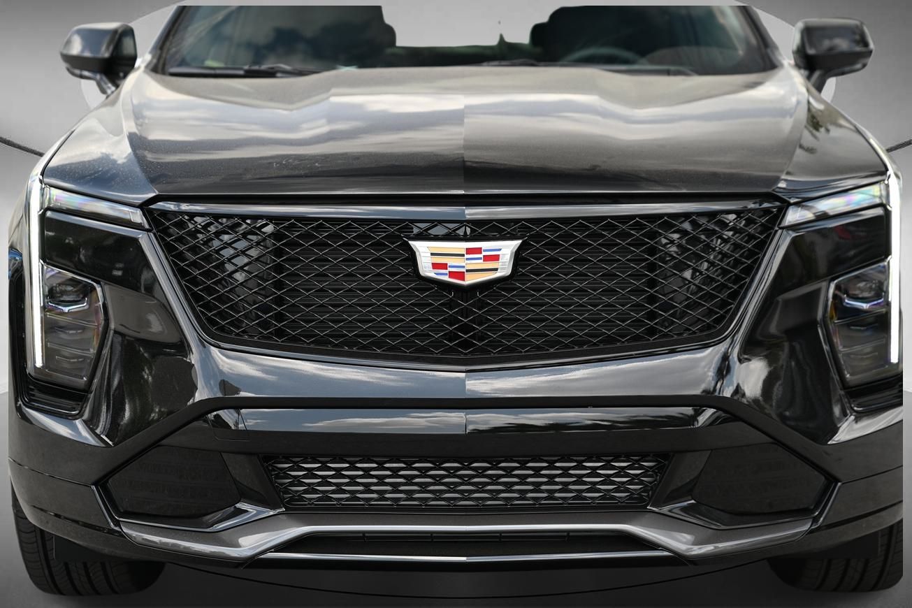 2024 Cadillac XT4 Sport 9