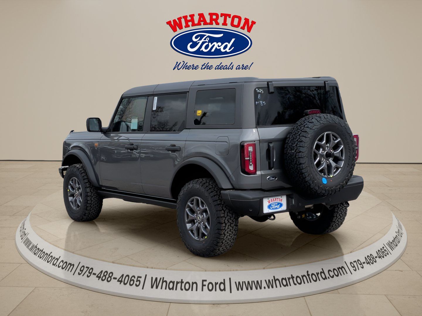 2025 Ford Bronco Badlands - 3