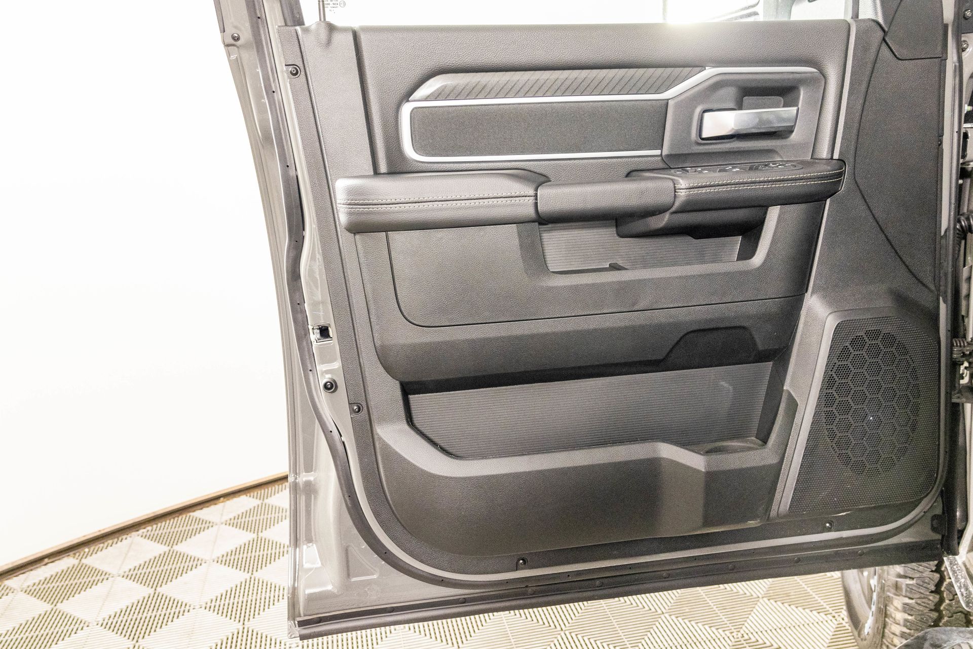 2026 RAM 2500 - Image 14