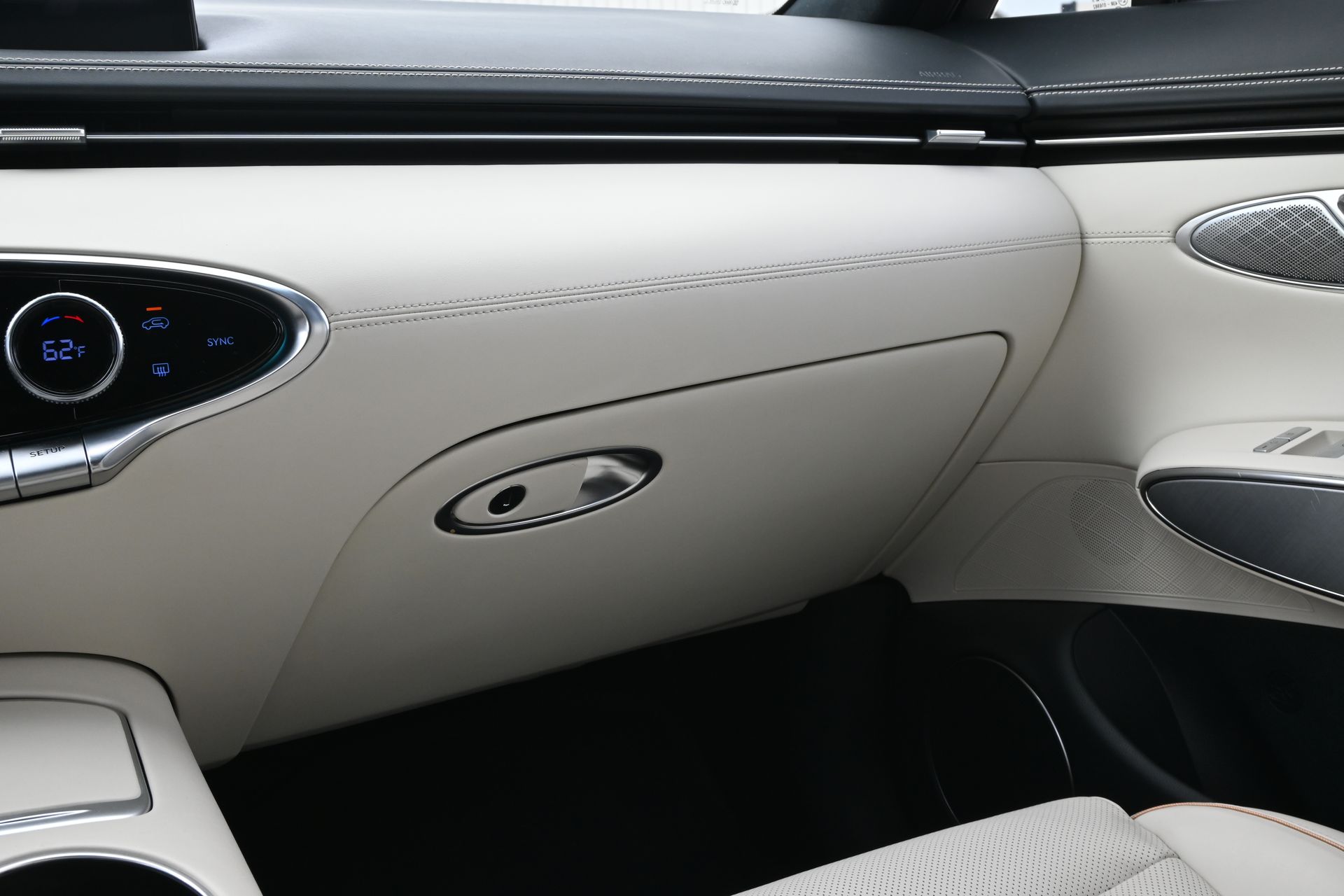 2023 Genesis Electrified GV70 Advanced - 6