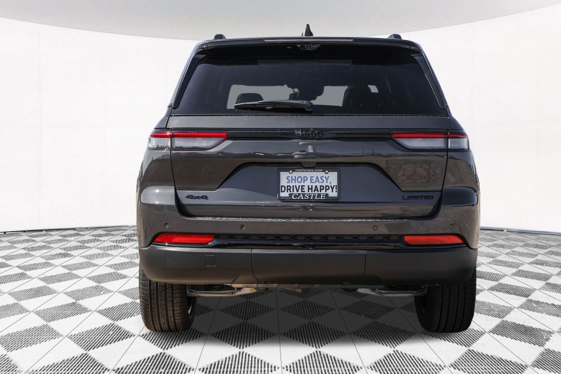 2025 JEEP GRAND CHEROKEE - Image 12