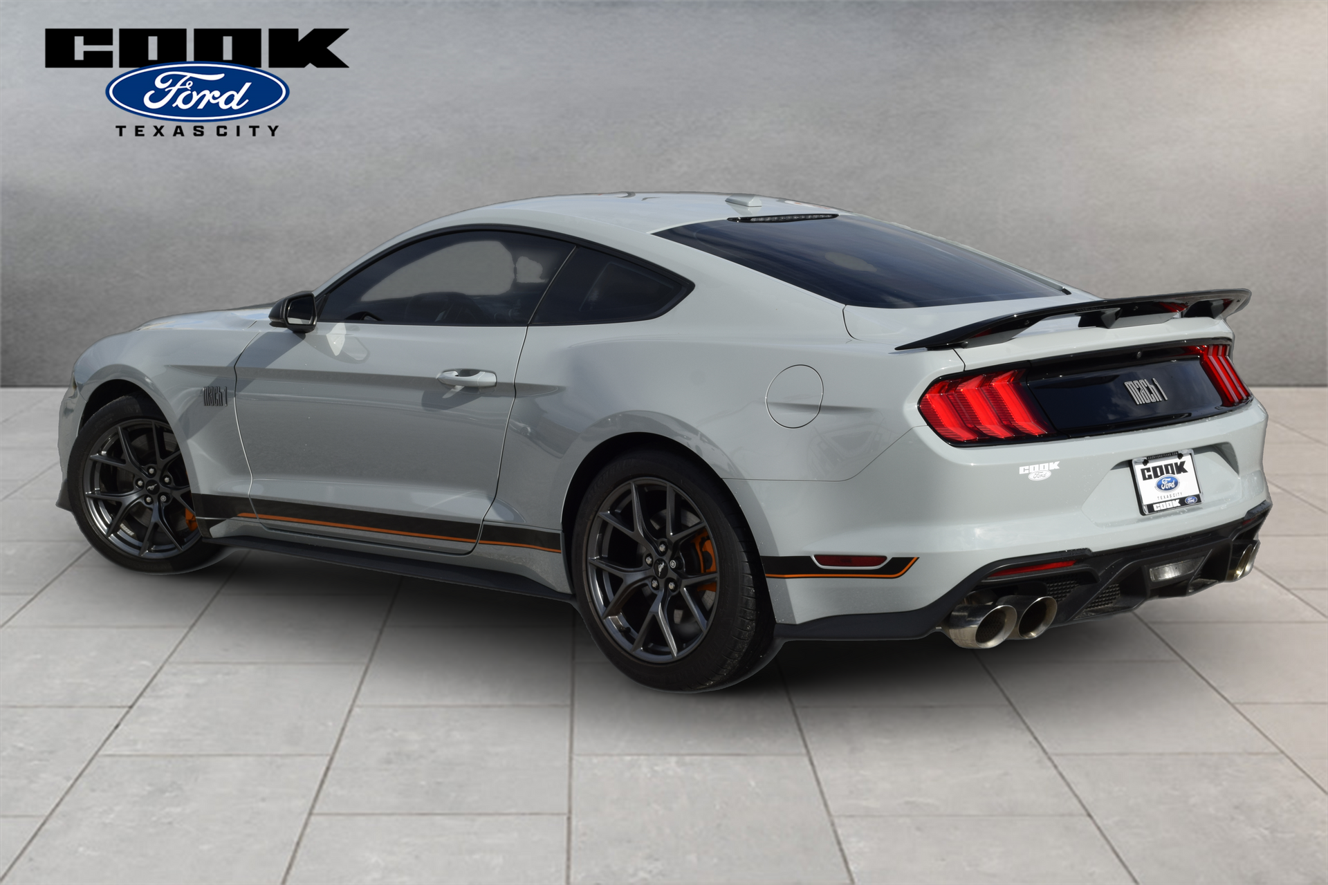 2021 Ford Mustang Mach 1 - 2
