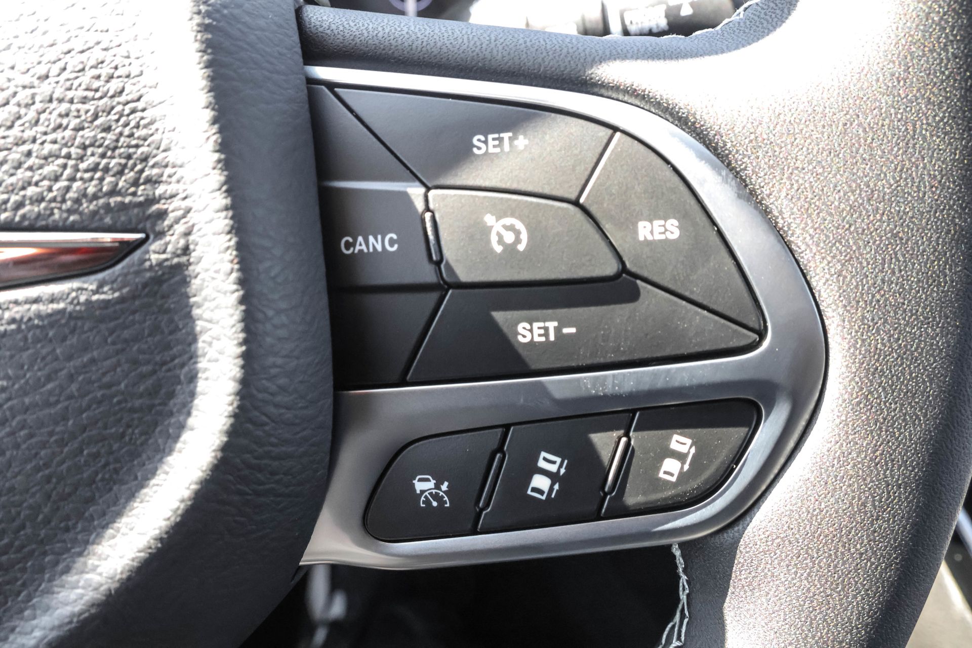 2026 CHRYSLER PACIFICA - Image 24