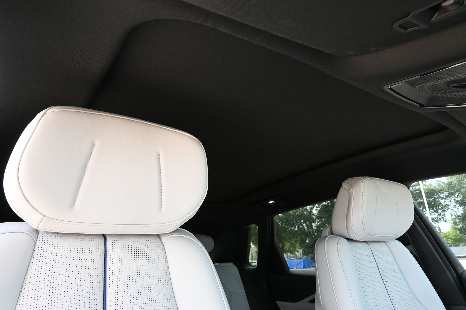 2024 Cadillac LYRIQ Luxury Green at Bayway Cadillac of The Woodlands
