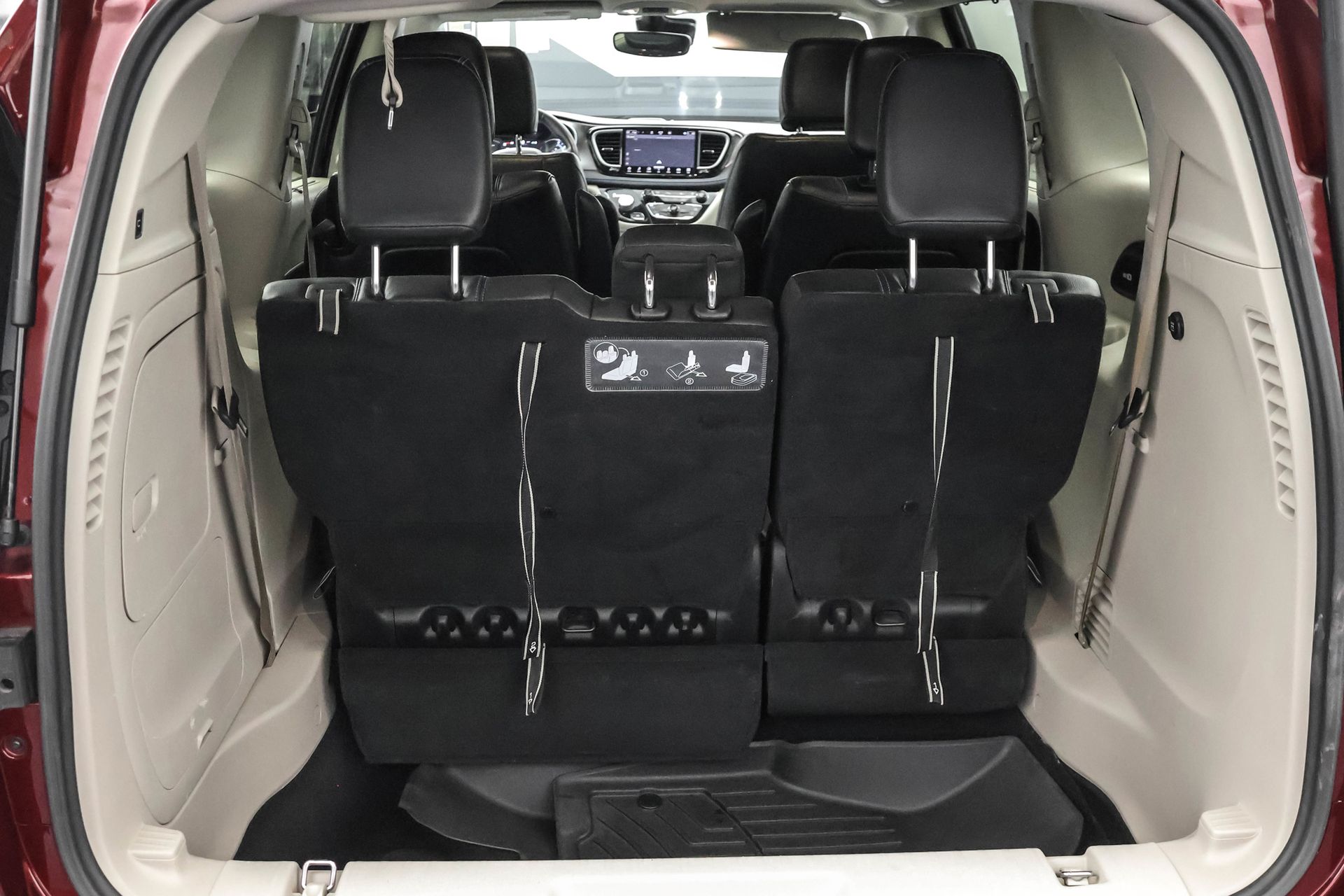 2021 CHRYSLER PACIFICA - Image 27