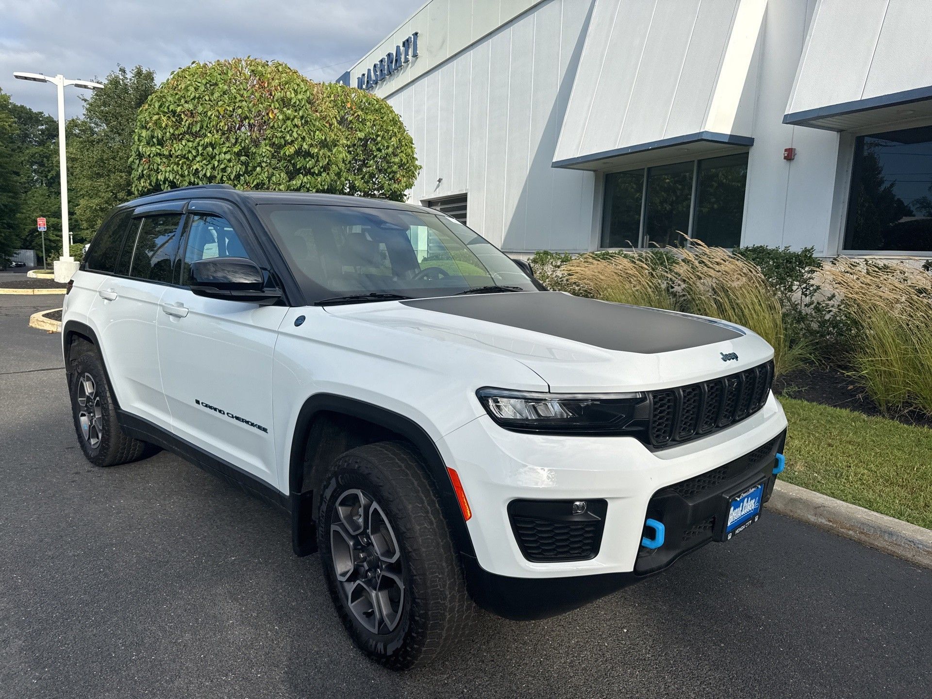 2023 Jeep Grand Cherokee Trailhawk 4xe