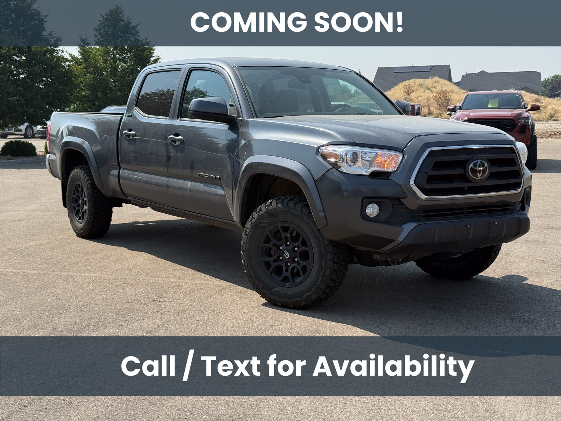 Magnetic Gray Metallic 2022 Toyota Tacoma Pickup Truck Four-Wheel Drive Automatic