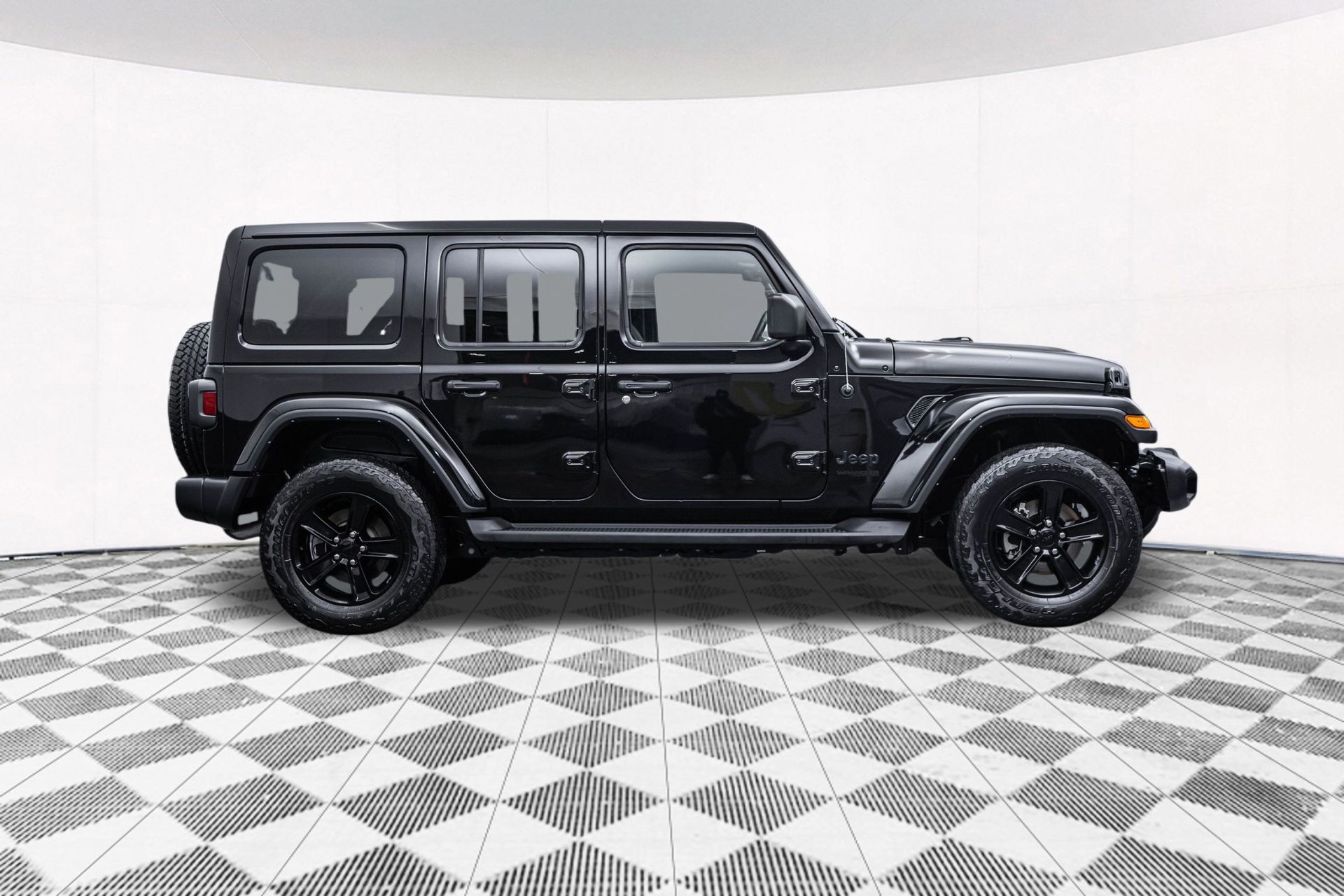 2022 JEEP WRANGLER - Image 13