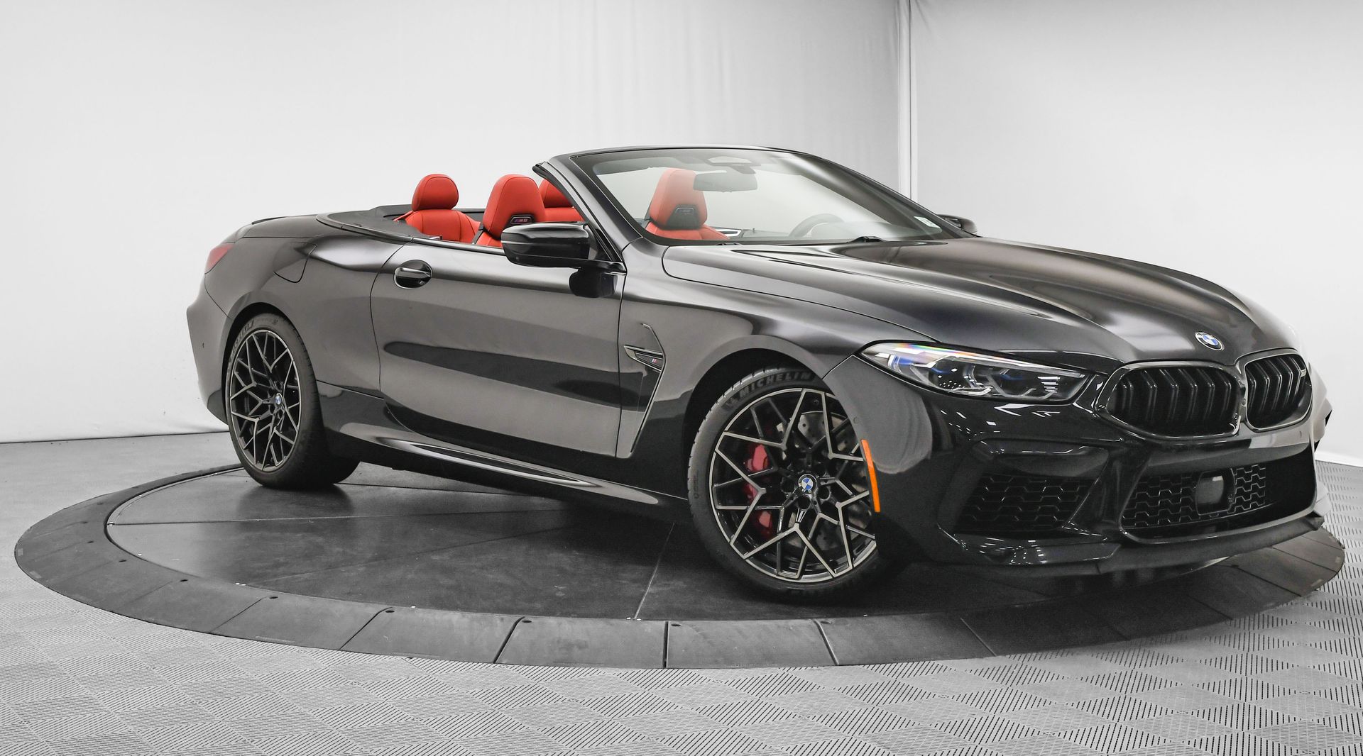 2022 BMW M8 Competition
