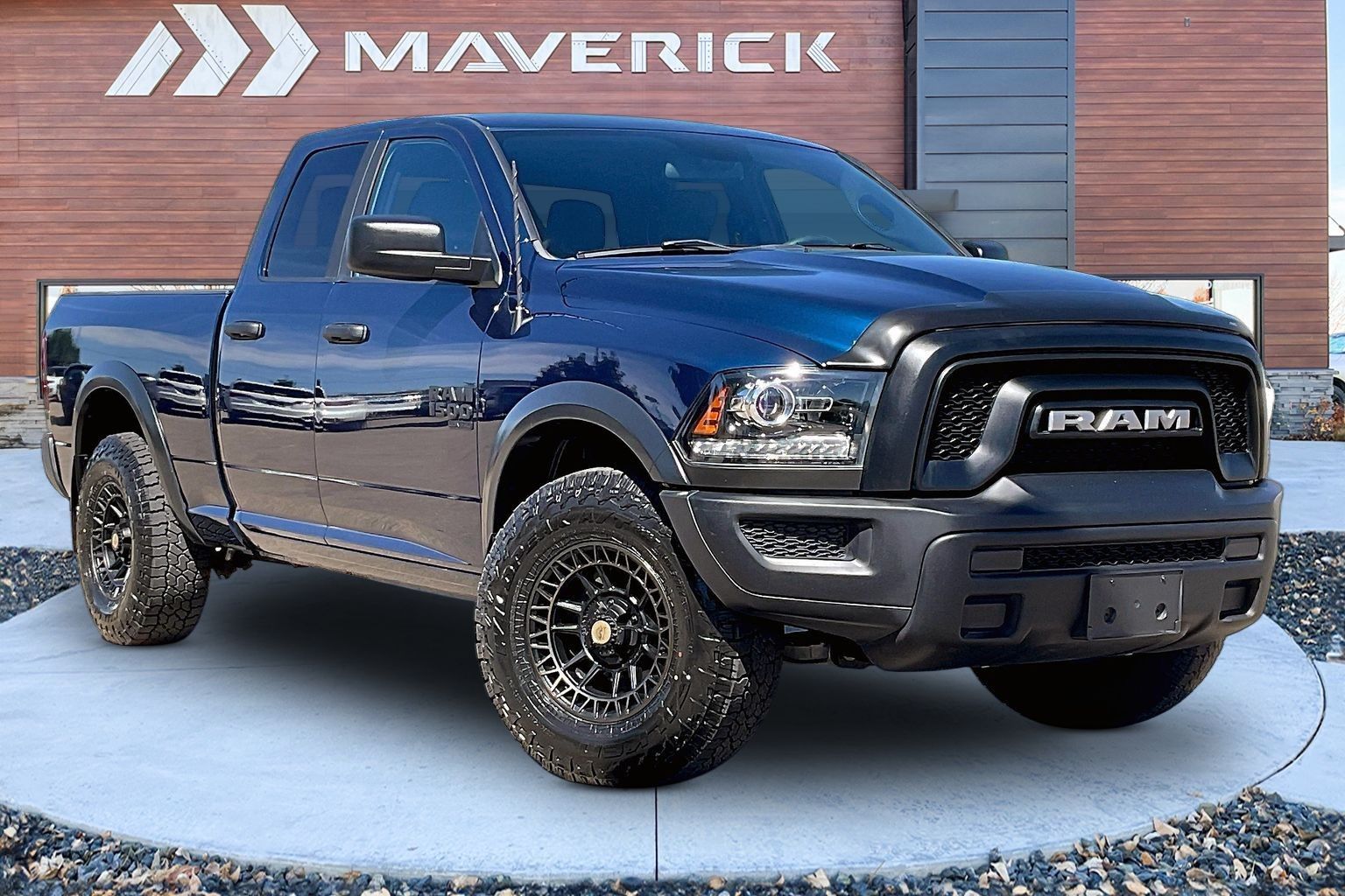 Patriot Blue Pearlcoat 2021 RAM 1500 Classic Warlock Quad Cab 4WD Pickup Truck Four-Wheel Drive Automatic