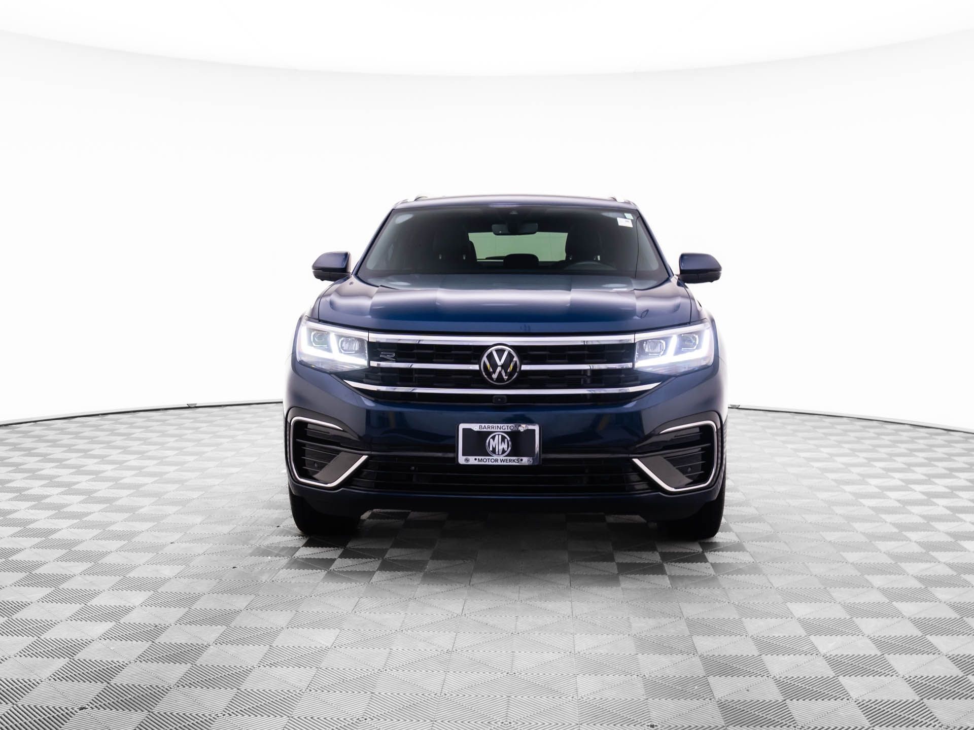 2023 Volkswagen Atlas Cross Sport 3.6L V6 SEL Premium R-Line photo