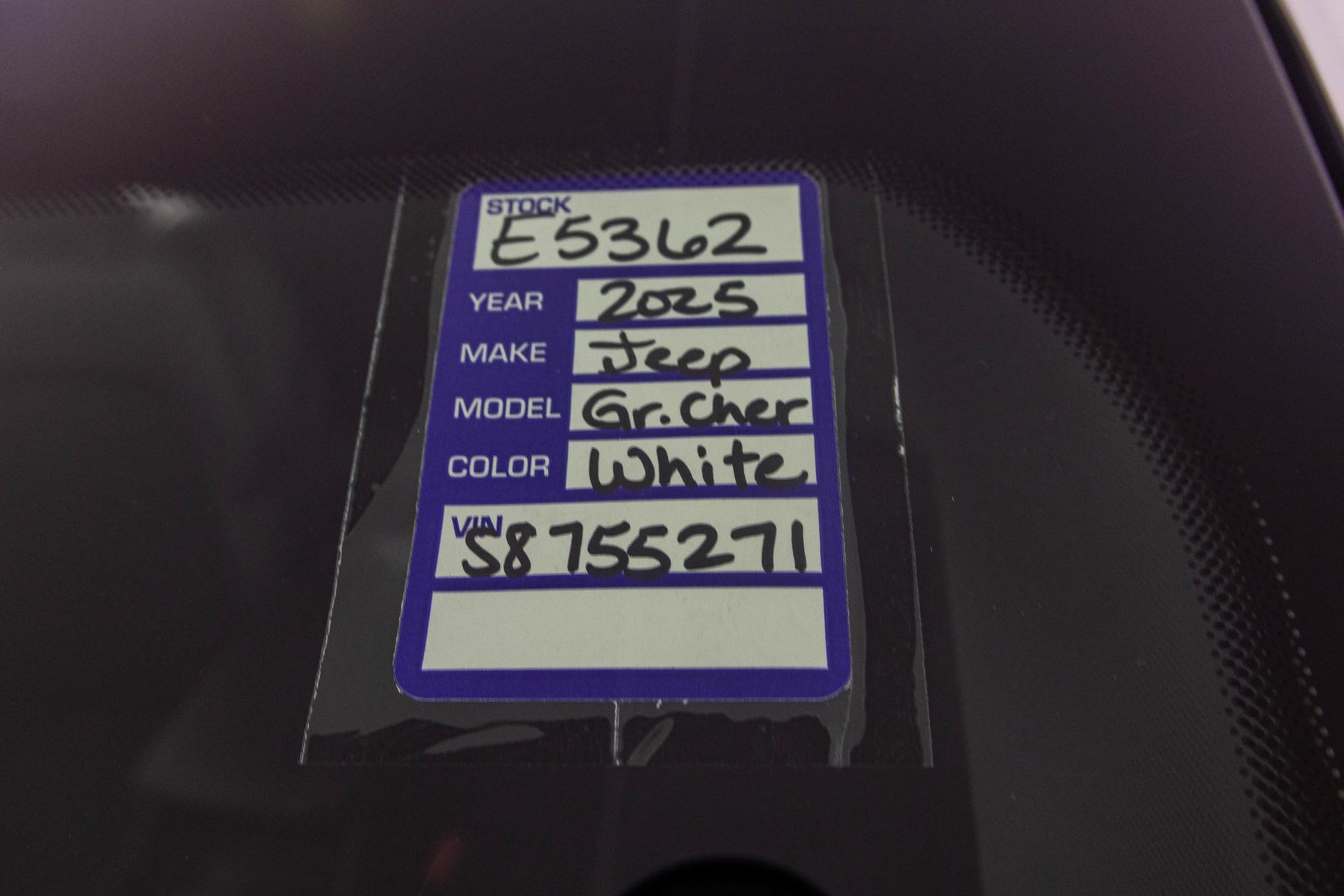 2025 JEEP GRAND CHEROKEE L - Image 39