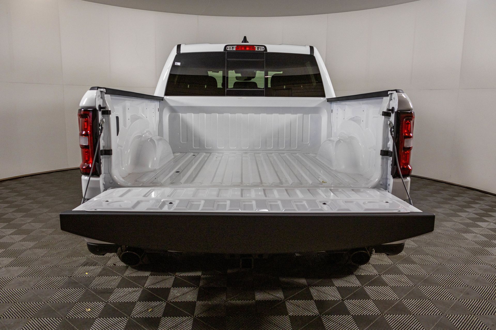 2026 RAM 1500 - Image 35