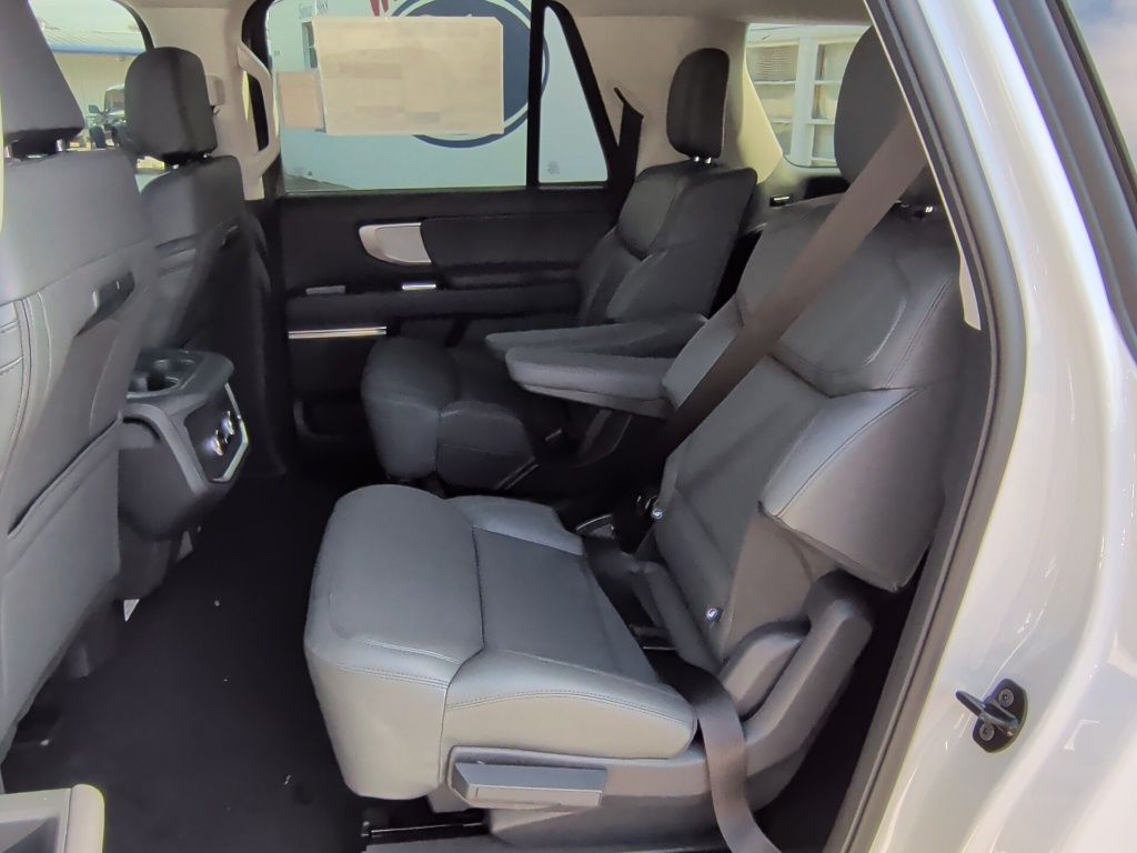 2026 Ford Expedition Max Active - 10