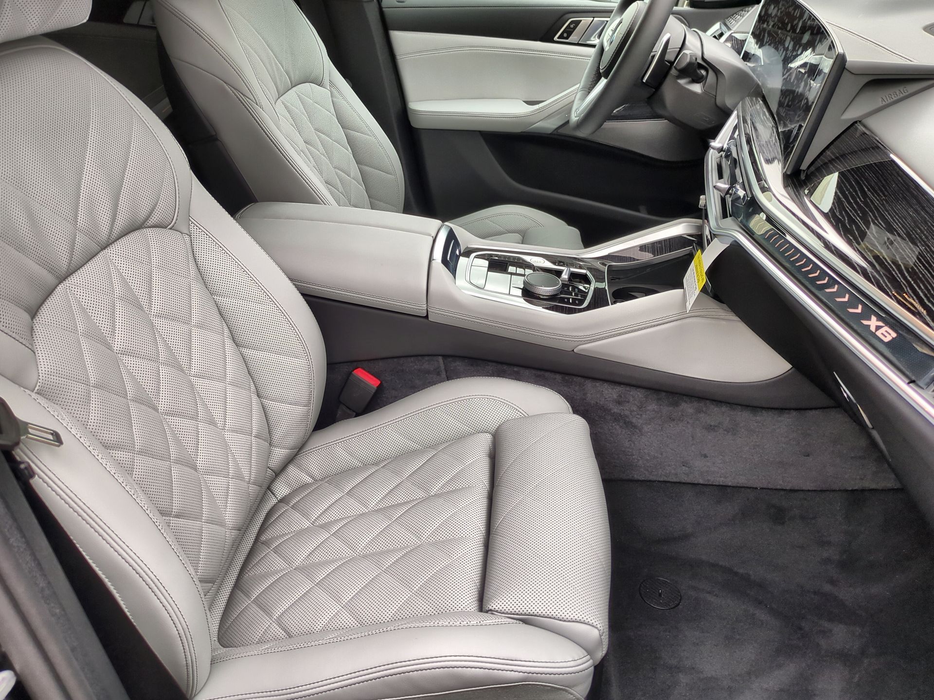 new 2026 BMW X6 car, priced at $84,475