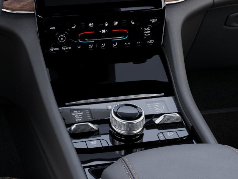 2025 JEEP GRAND CHEROKEE - Image 32