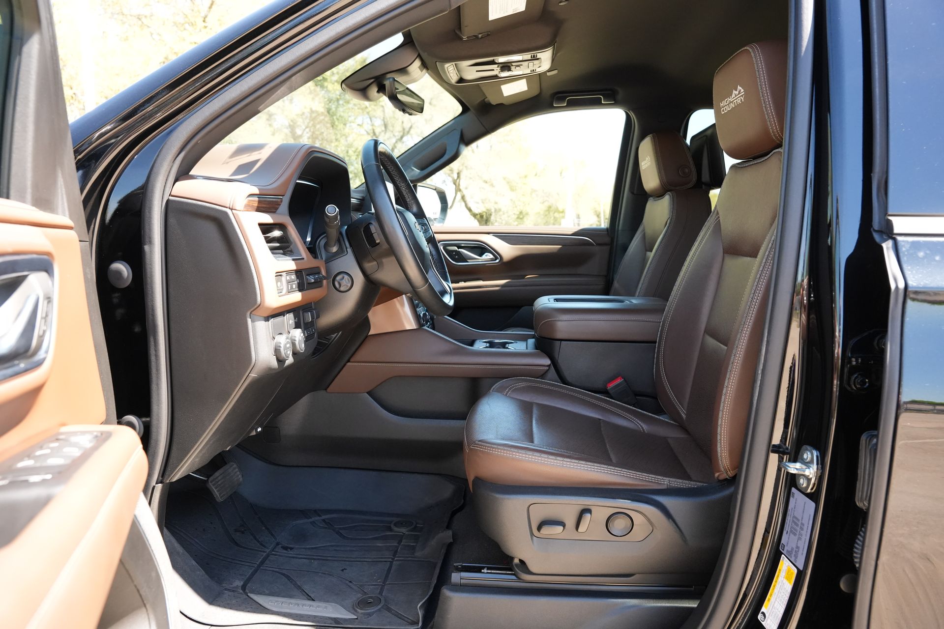 2023 Chevrolet Suburban High Country Black at Bayway Cadillac of The Woodlands