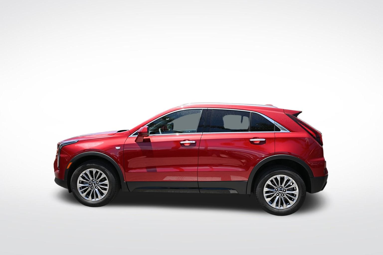 2024 Cadillac XT4 Premium Luxury 2