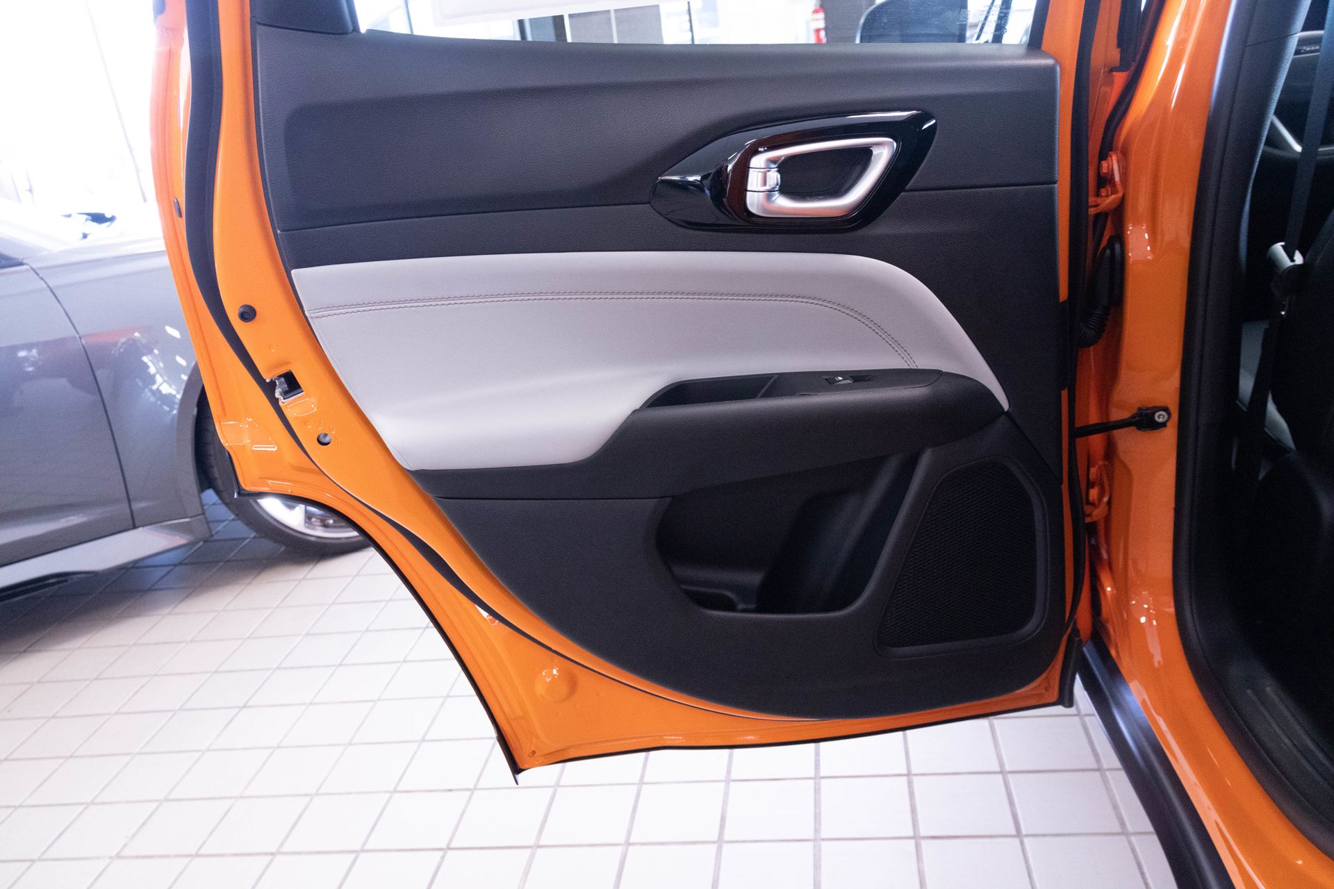 2026 JEEP COMPASS - Image 25