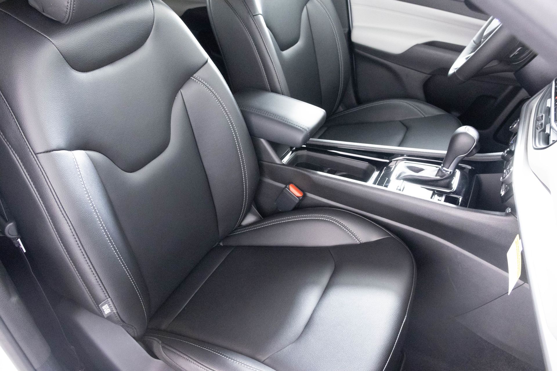 2026 JEEP COMPASS - Image 36