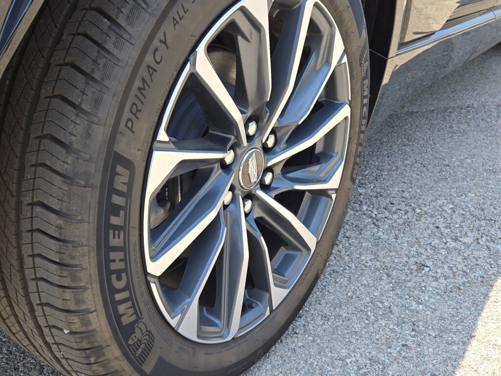 2025 Cadillac Lyriq Sport photo 12