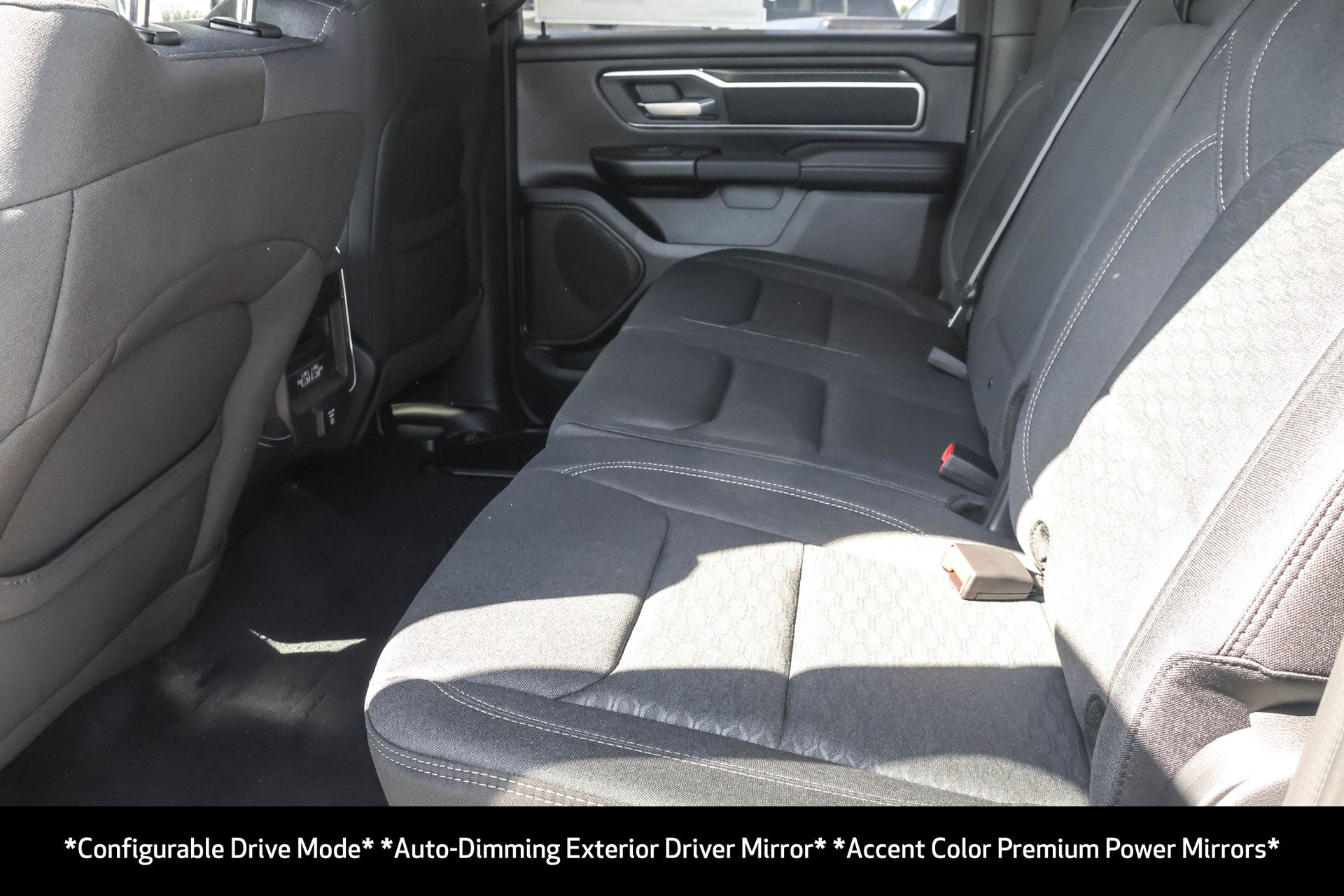 2026 RAM 1500 - Image 17