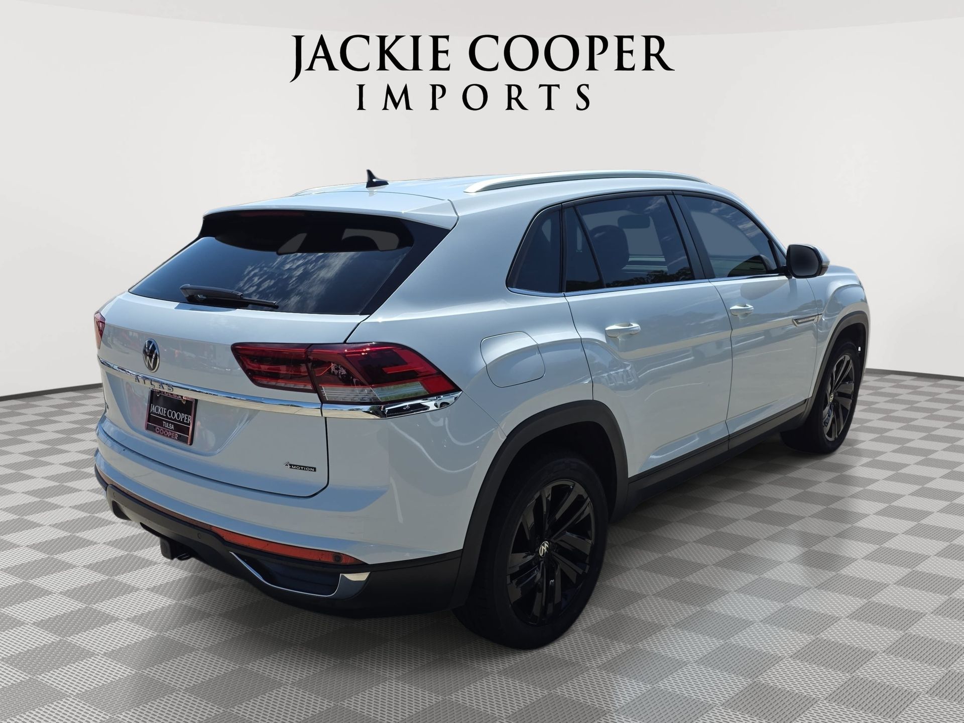 View vehicle photo 5