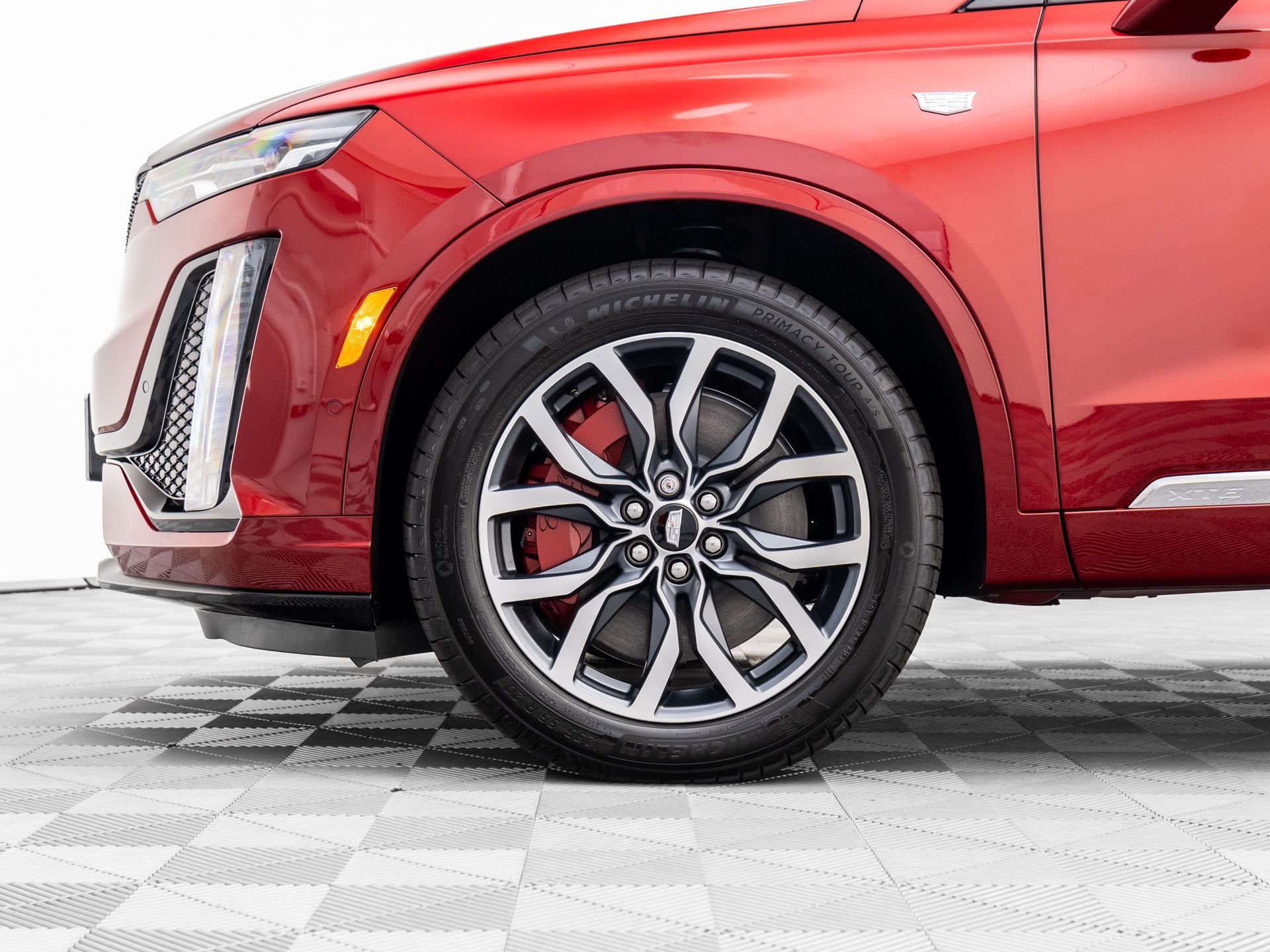 2025 Cadillac XT6 Sport photo