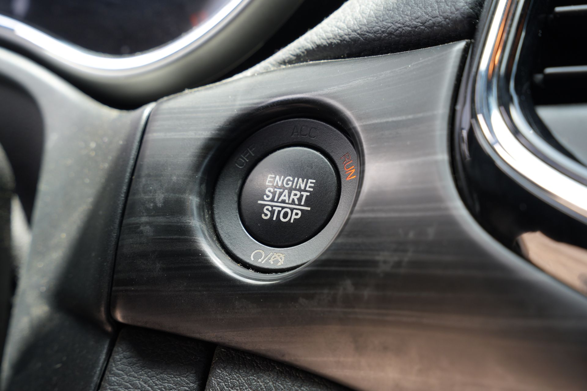2019 Jeep Grand Cherokee Altitude Silver at AutoSavvy Houston Southwest