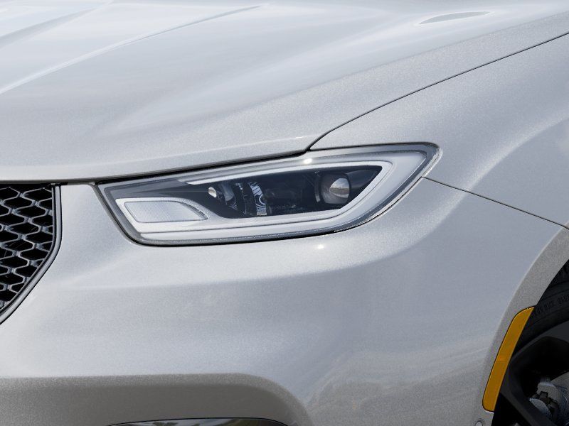 2026 CHRYSLER PACIFICA - Image 16