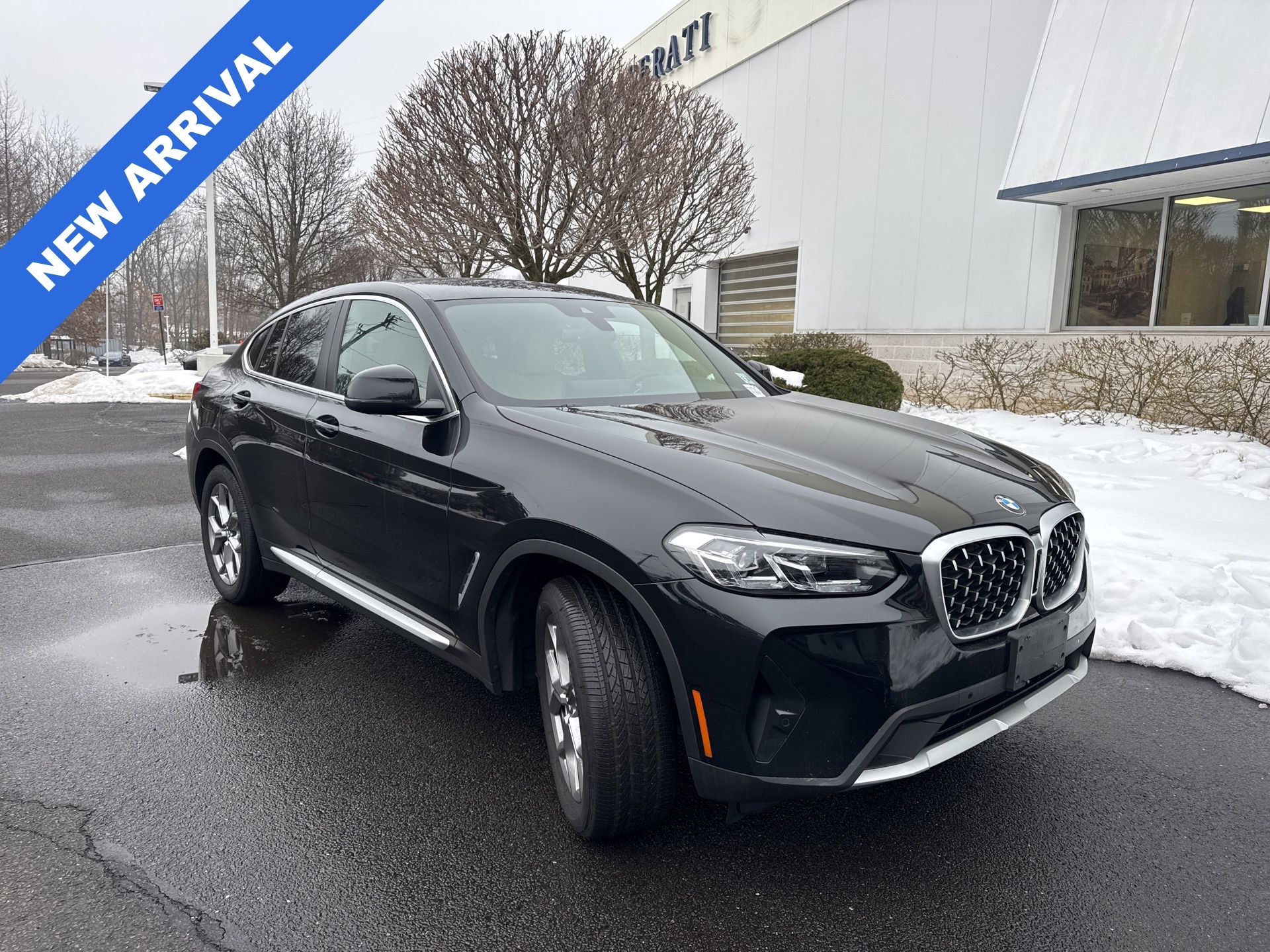 2023 BMW X4 xDrive30i