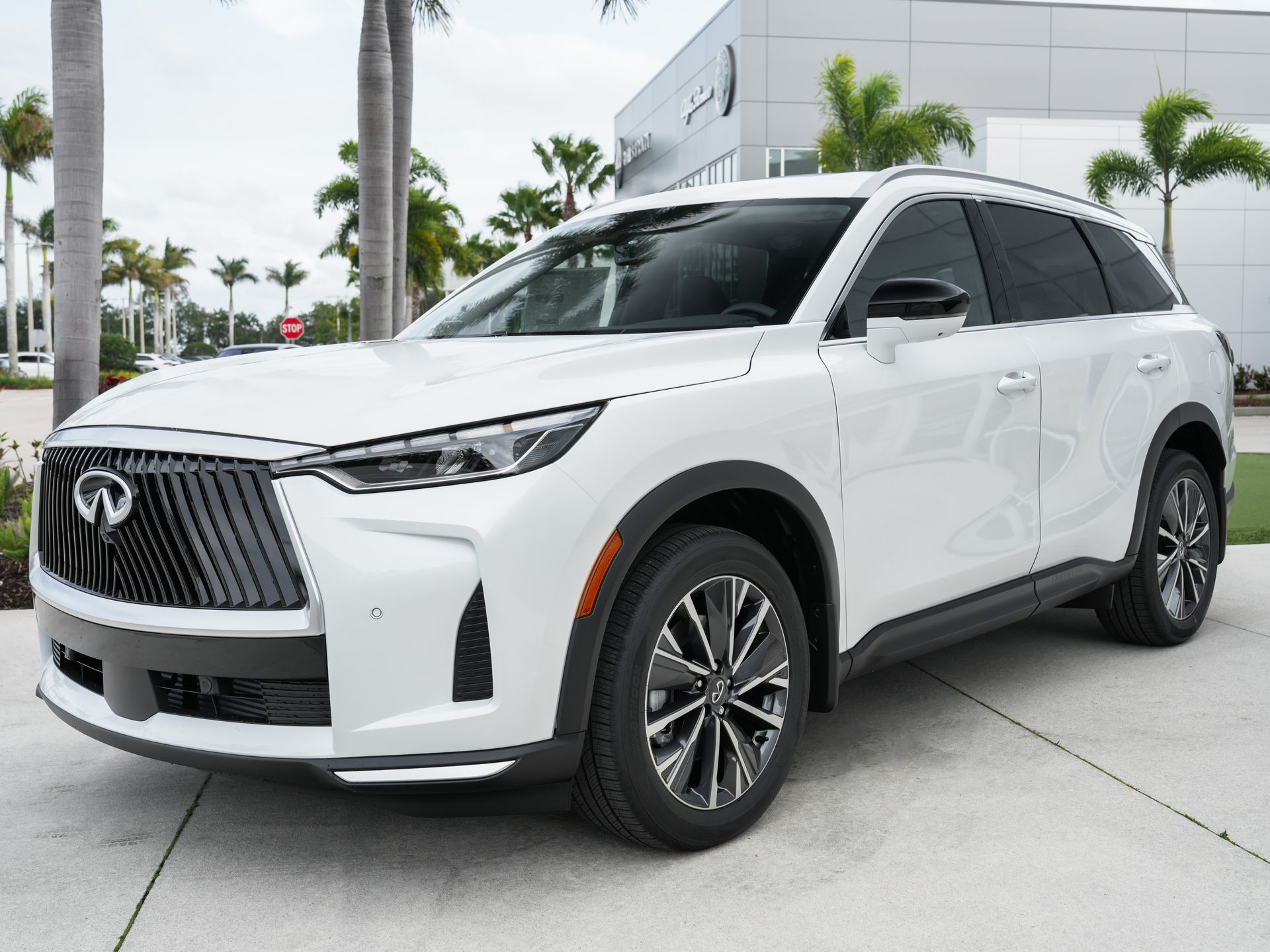 new 2027 INFINITI QX60 car, priced at $54,155