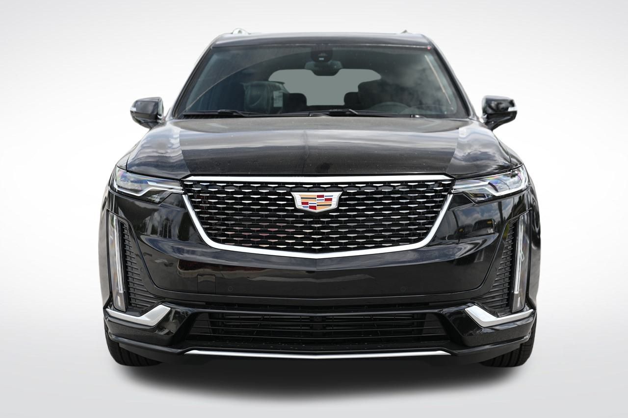 2024 Cadillac XT6 Luxury 8