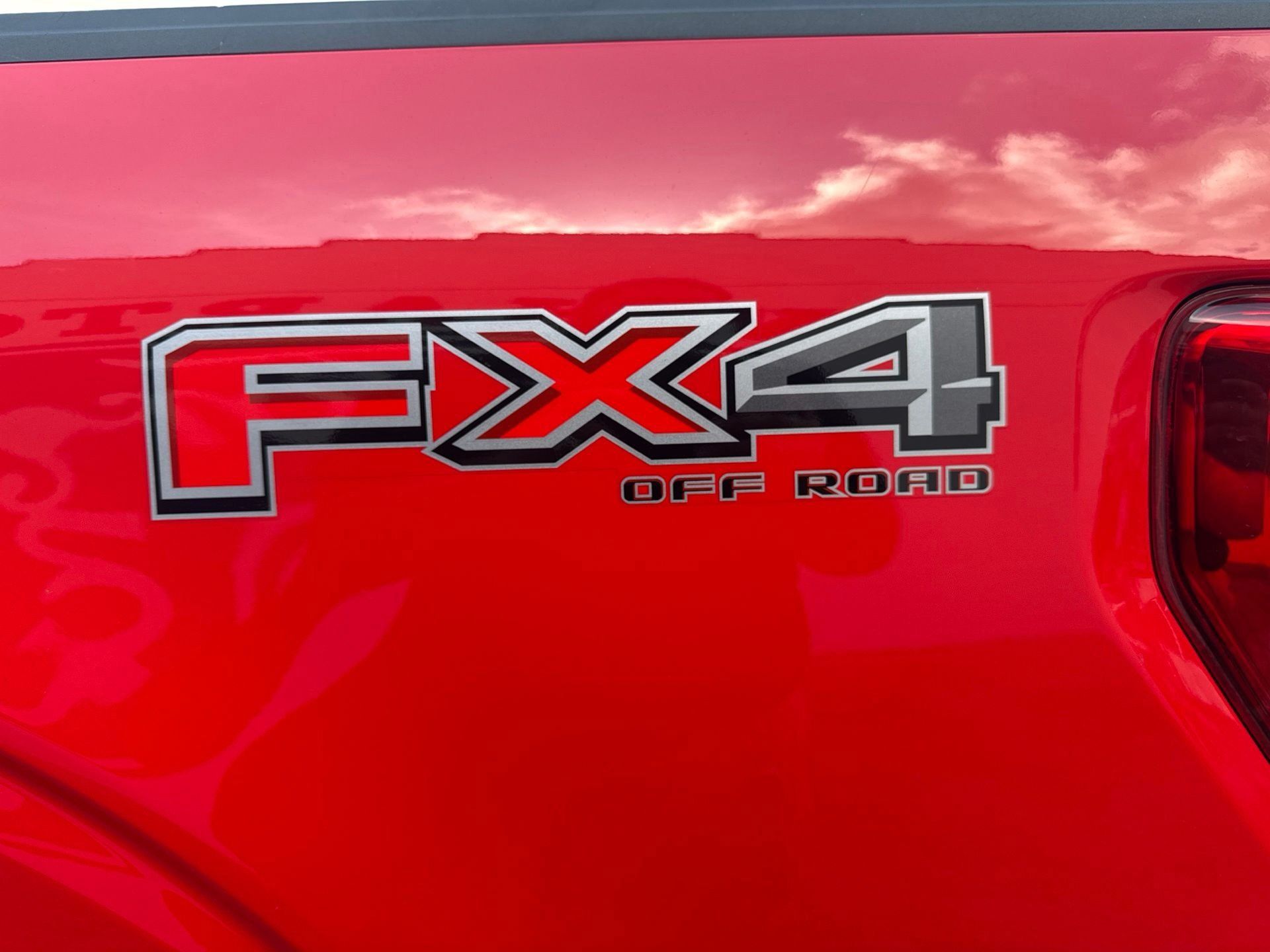 2023 Ford F-150 XL - 11