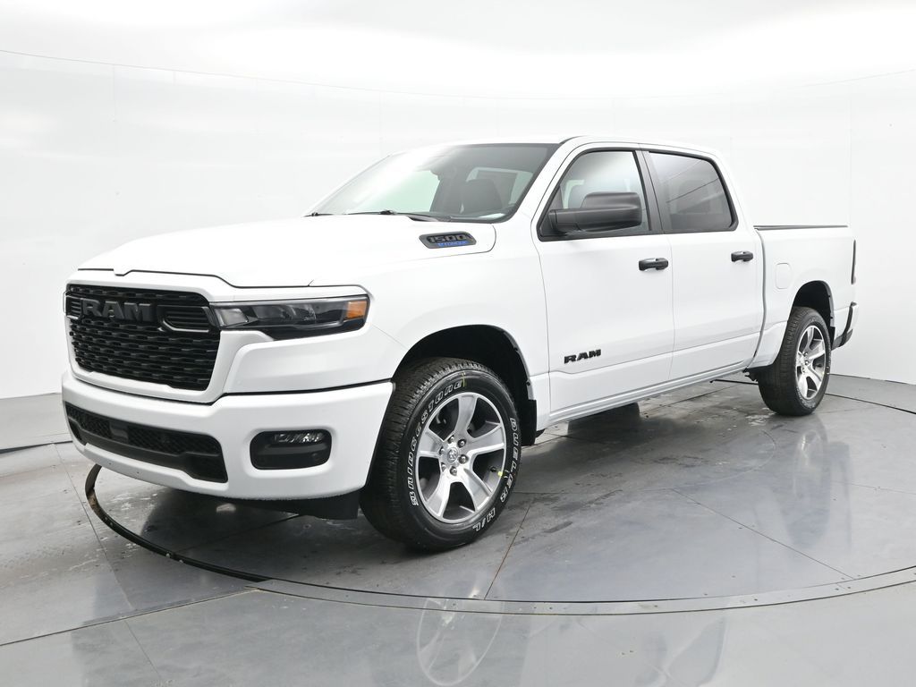 2026 RAM 1500 Express 4x4 Crew Cab 5'7's photo