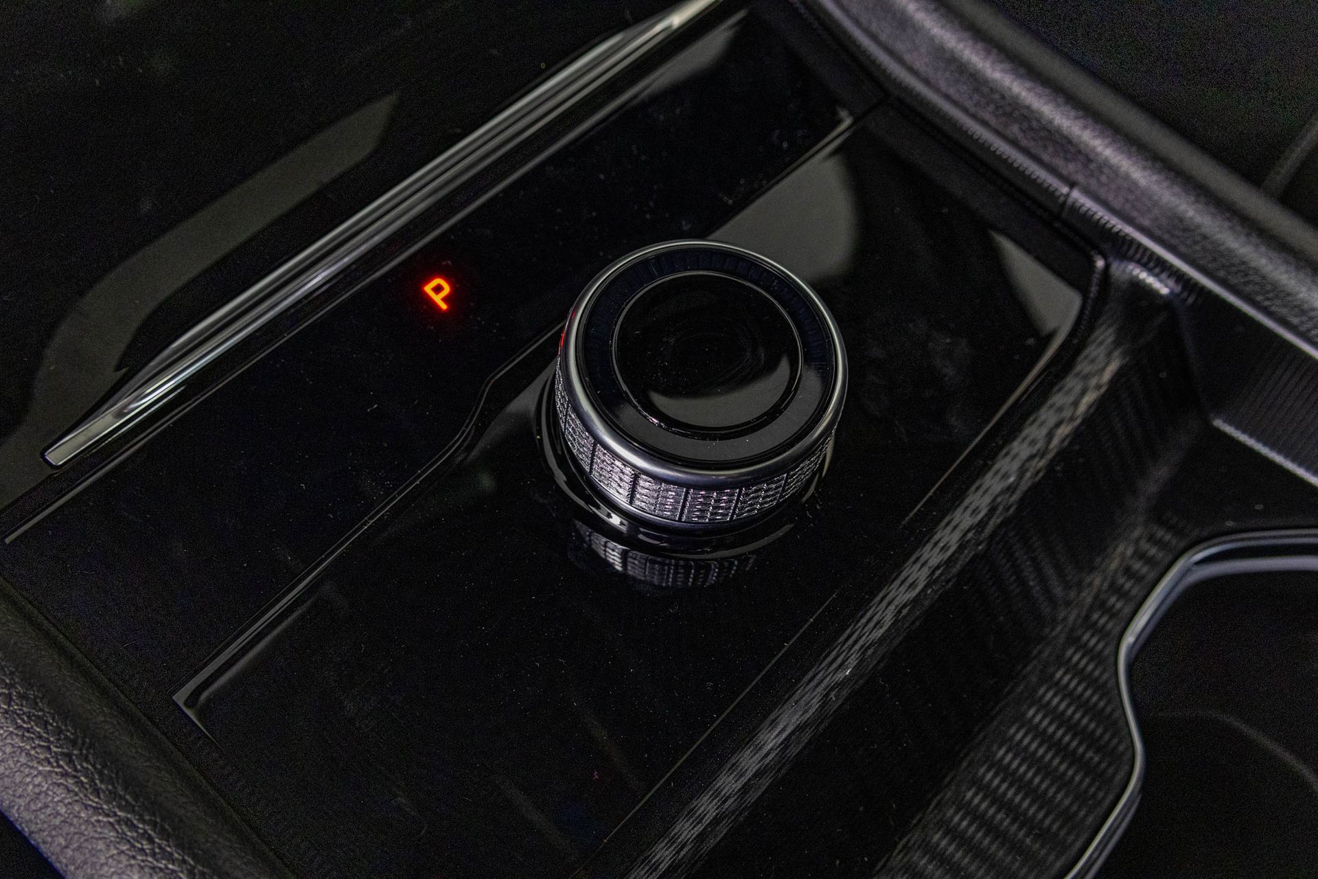 2025 JEEP GRAND CHEROKEE L - Image 26