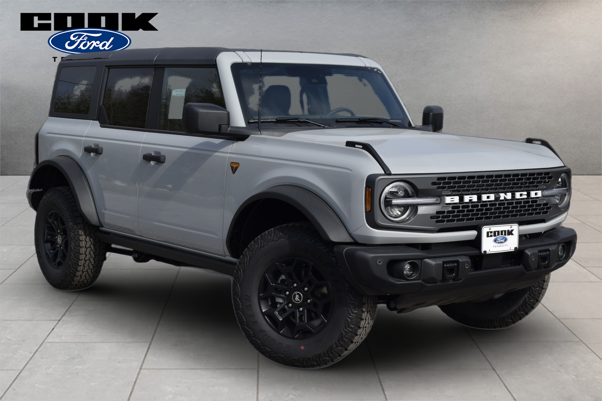 2026 Ford Bronco Badlands White at Legacy Ford