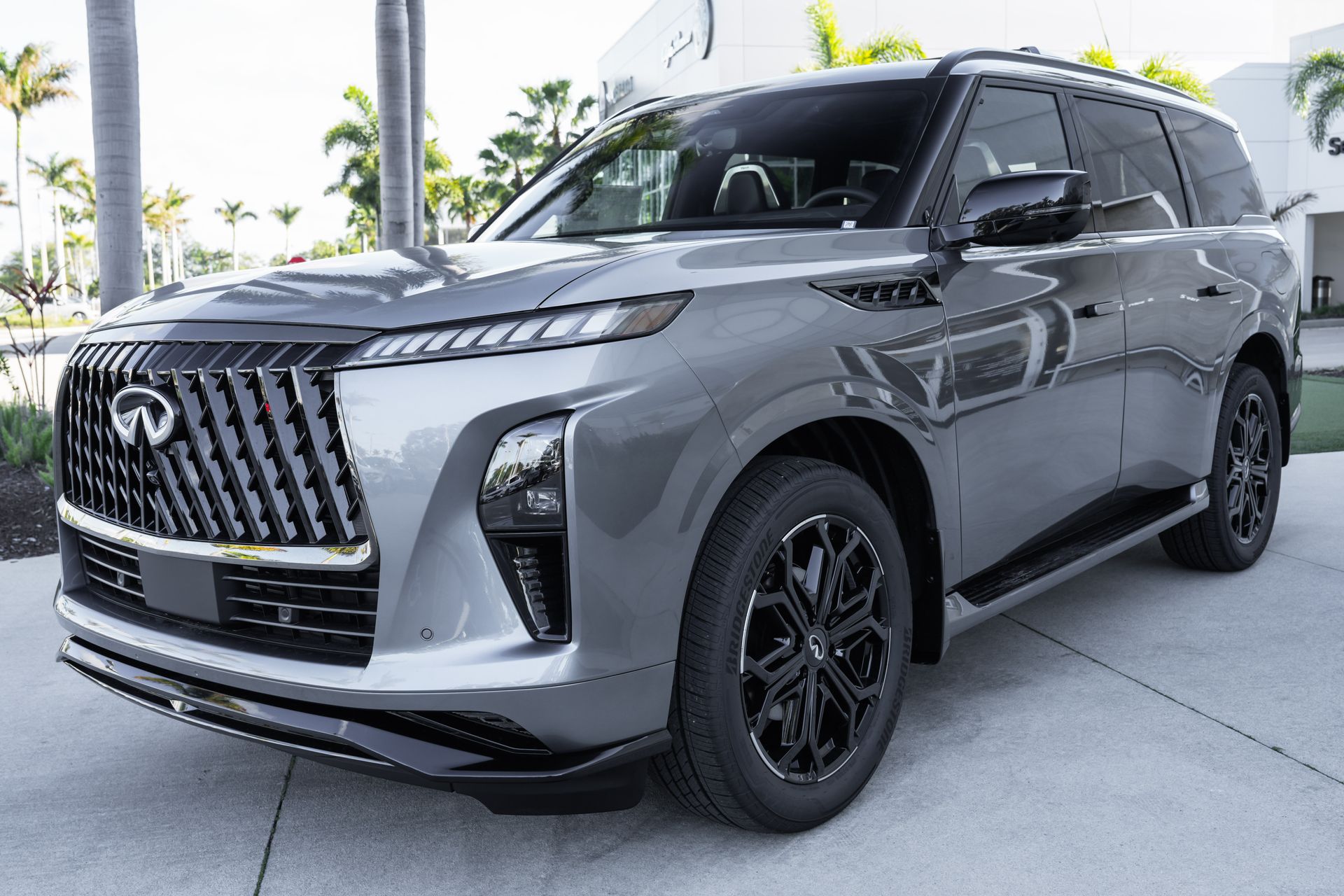 new 2026 INFINITI QX80 car, priced at $90,696