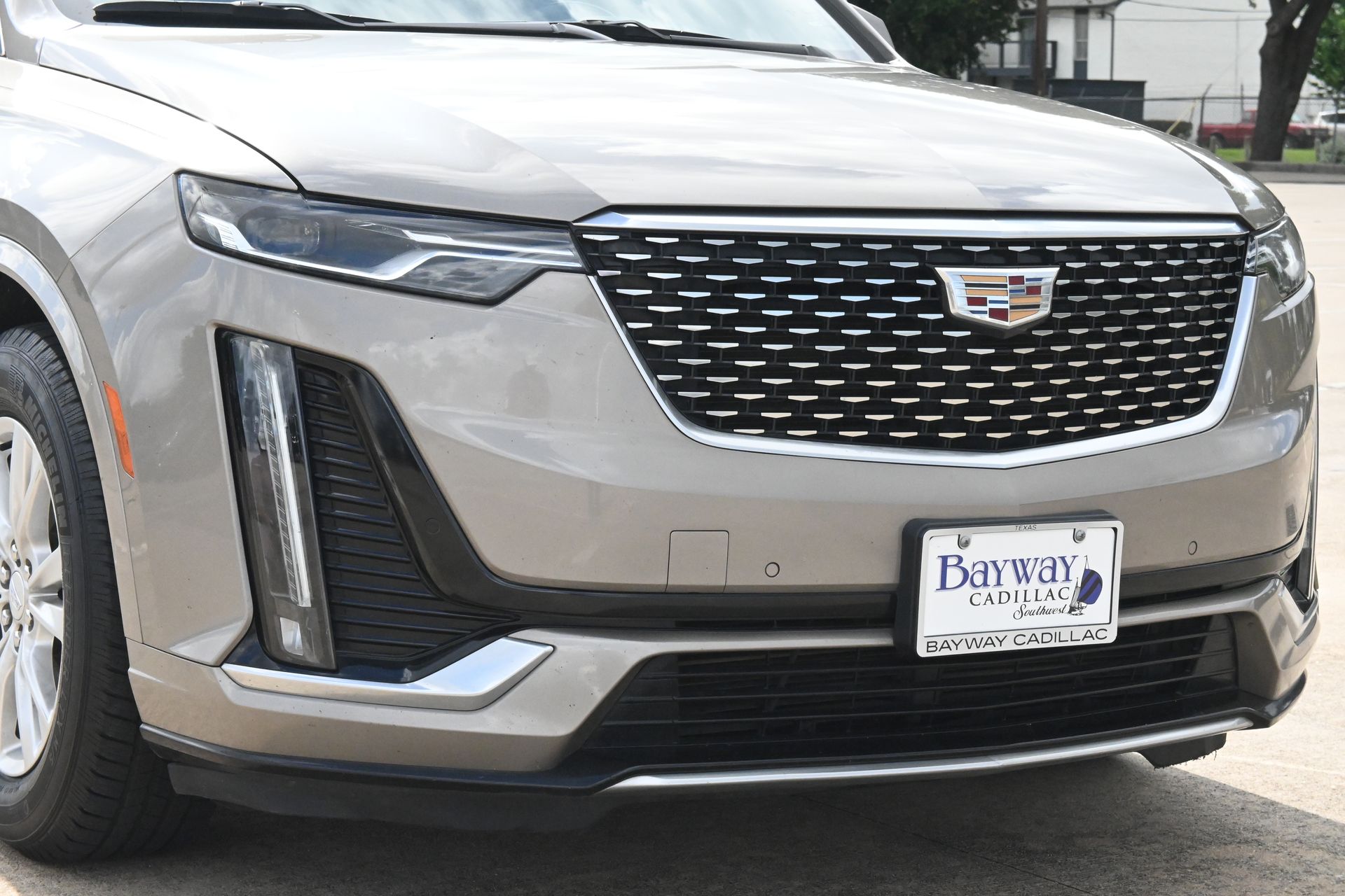 2022 Cadillac XT6 Luxury Brown at AutoSavvy Houston Northwest