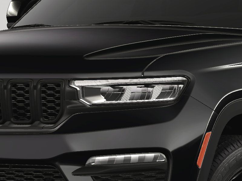 2025 JEEP GRAND CHEROKEE - Image 17