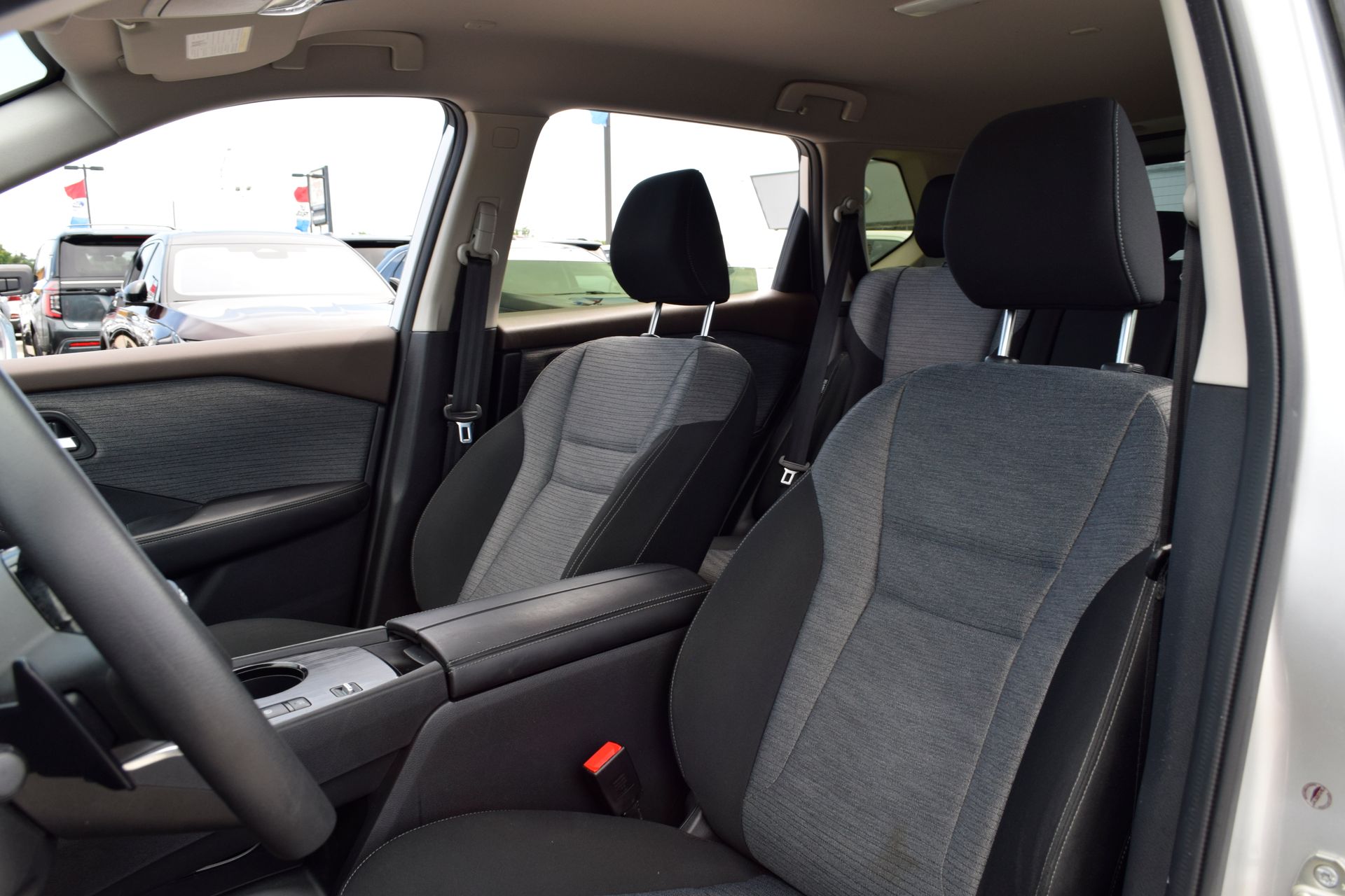2023 Nissan Rogue SV Silver at Baytown Hyundai