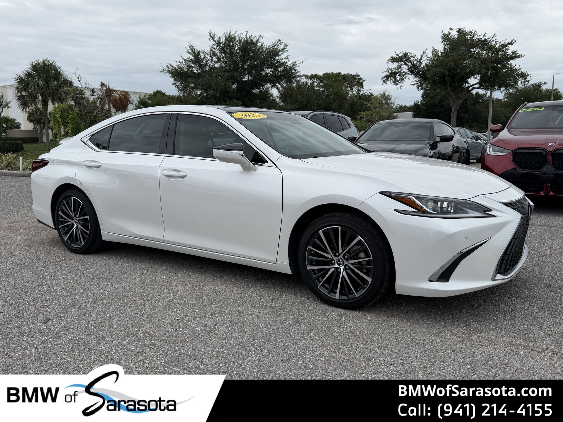 Eminent White Pearl 2025 Lexus ES 350 FWD Sedan Front-Wheel Drive 8-Speed Automatic
