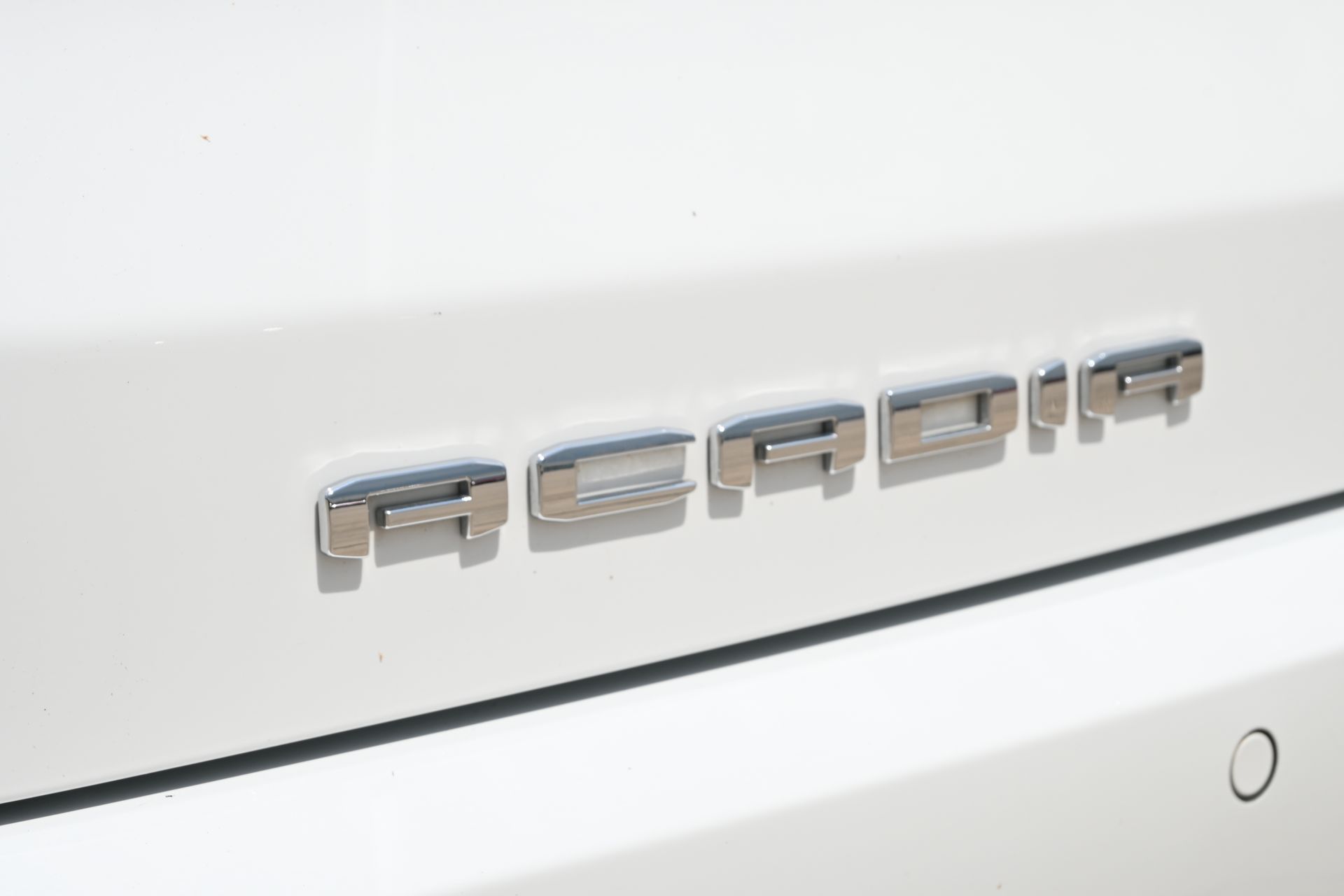 2023 GMC Acadia Denali White at Bayway Cadillac of The Woodlands