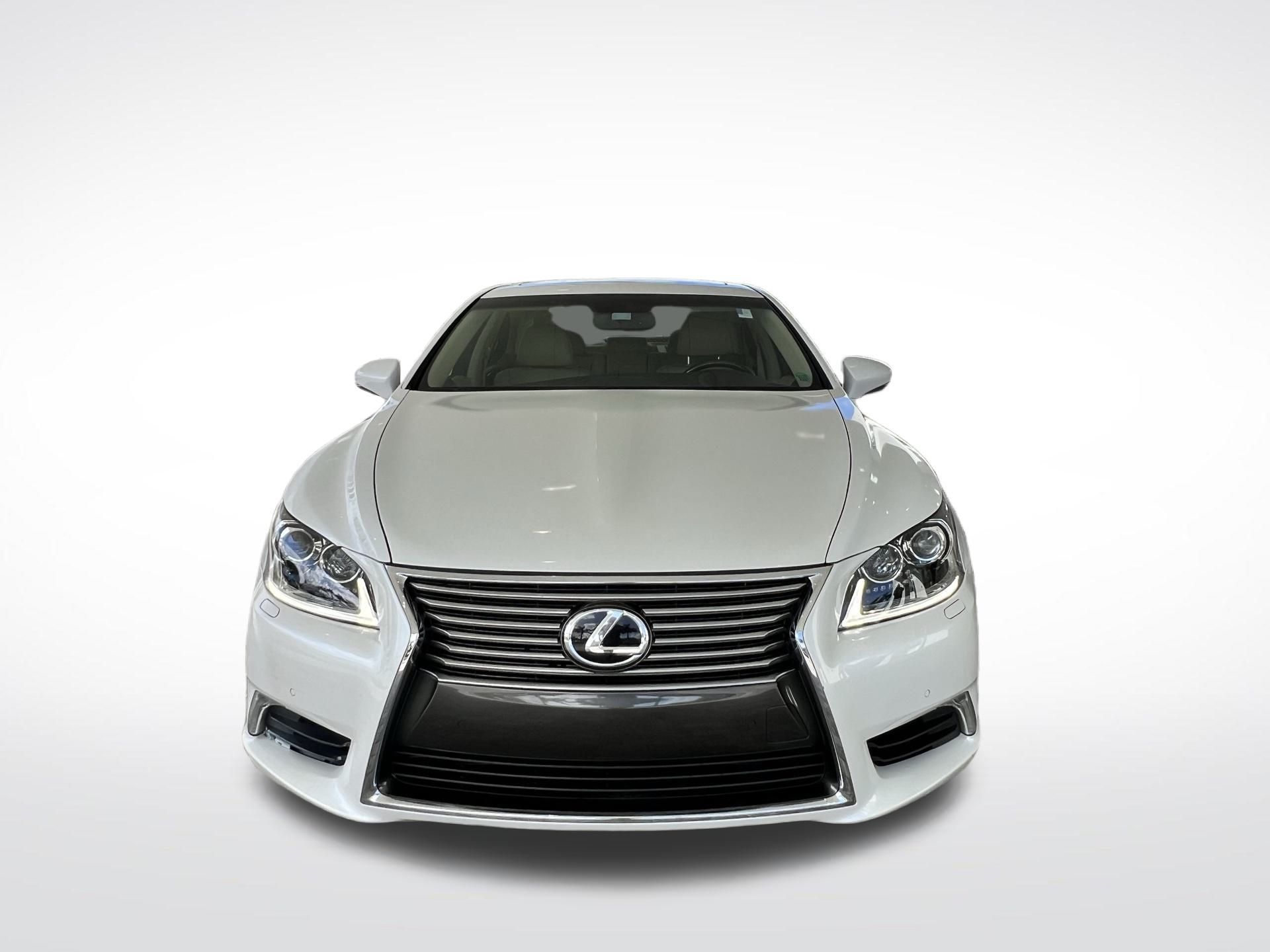 2015 Lexus LS 460 22