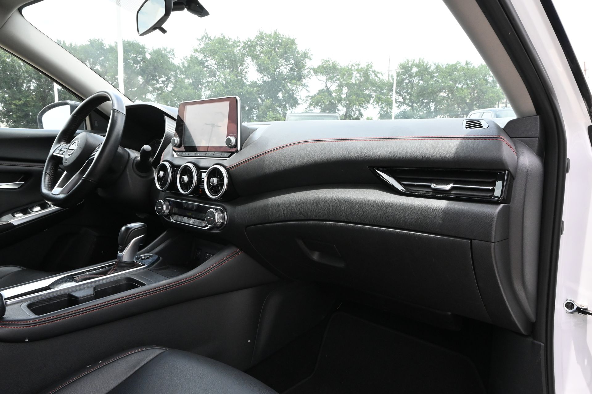 2024 Nissan Sentra SR White at South Houston Nissan