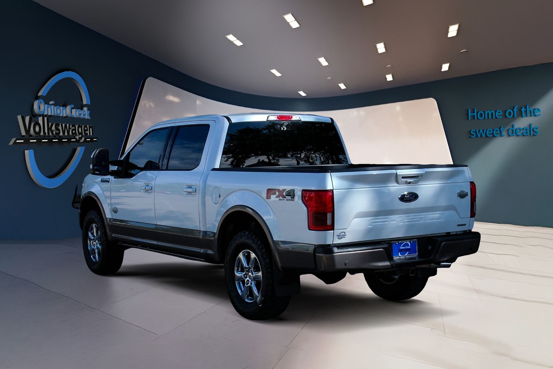 View vehicle photo 6