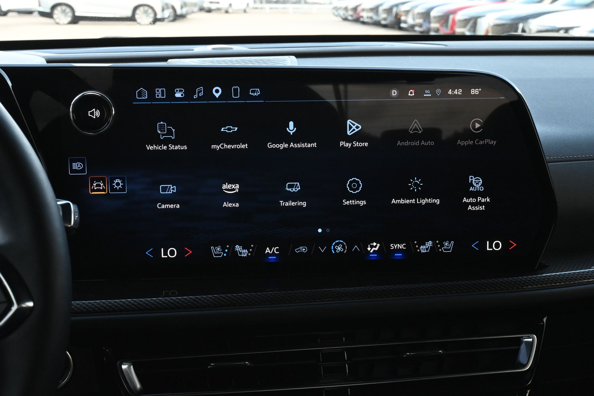 2025 Chevrolet Traverse High Country - 11