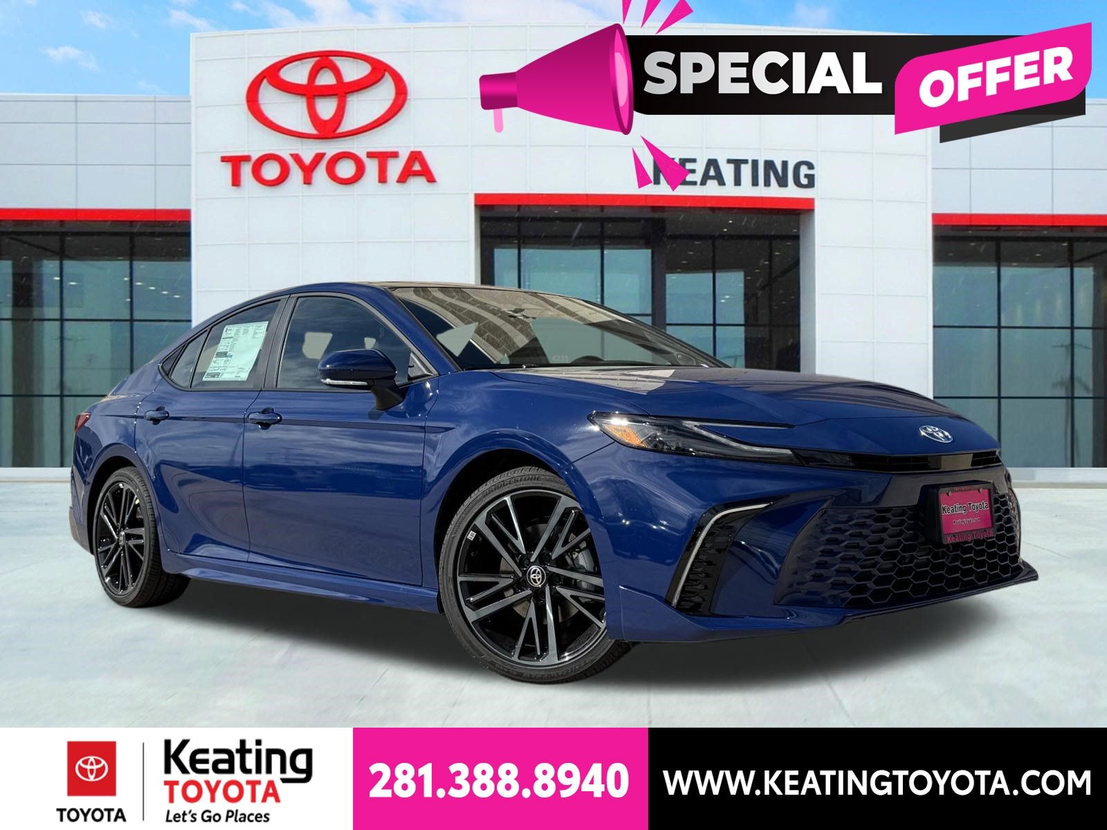 Reservoir Blue 2026 Toyota Camry Sedan Front-Wheel Drive Continuously Variable Transmission