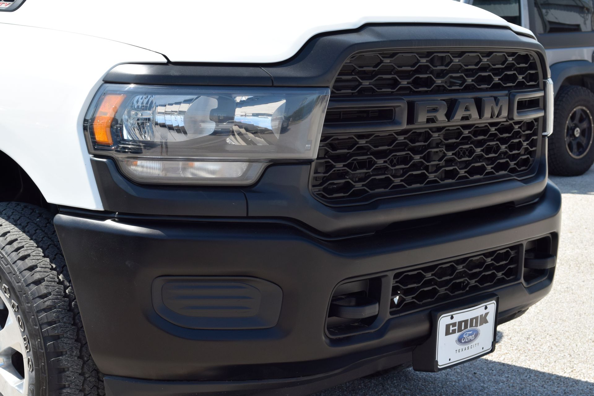 2023 Ram 2500 Tradesman White at DeMontrond Auto Country